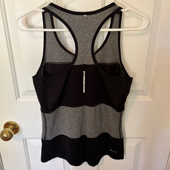 Nike, tank top, like new, size Small. - Picture 2 of 2